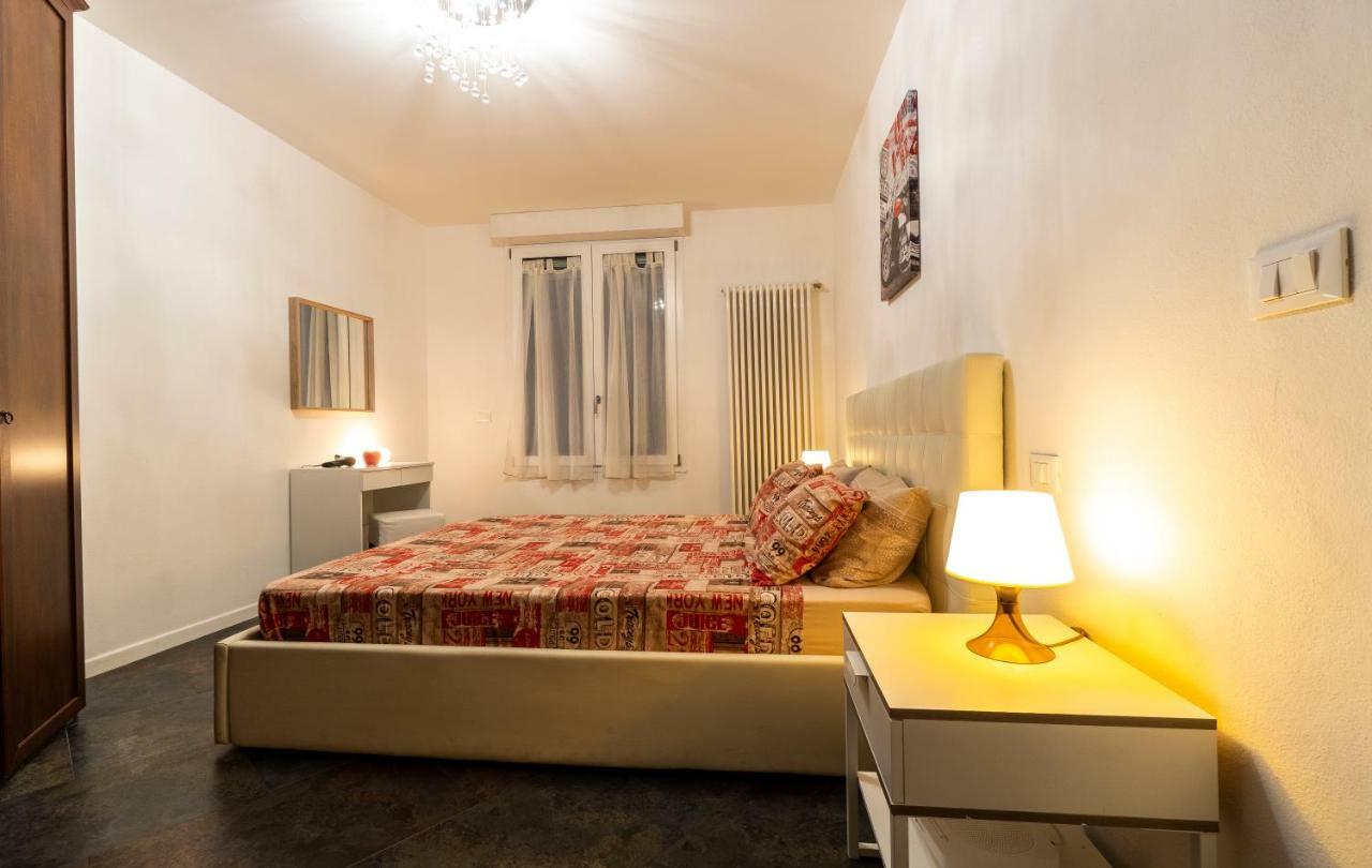 Relax Suite Nazario Bologna Luaran gambar